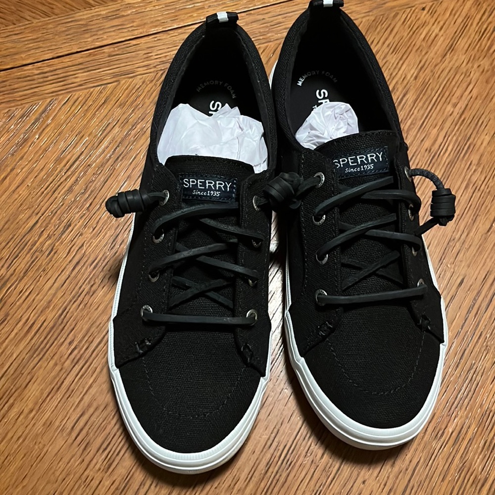 NWOT tags black Sperry Top-Siders woman's 8.